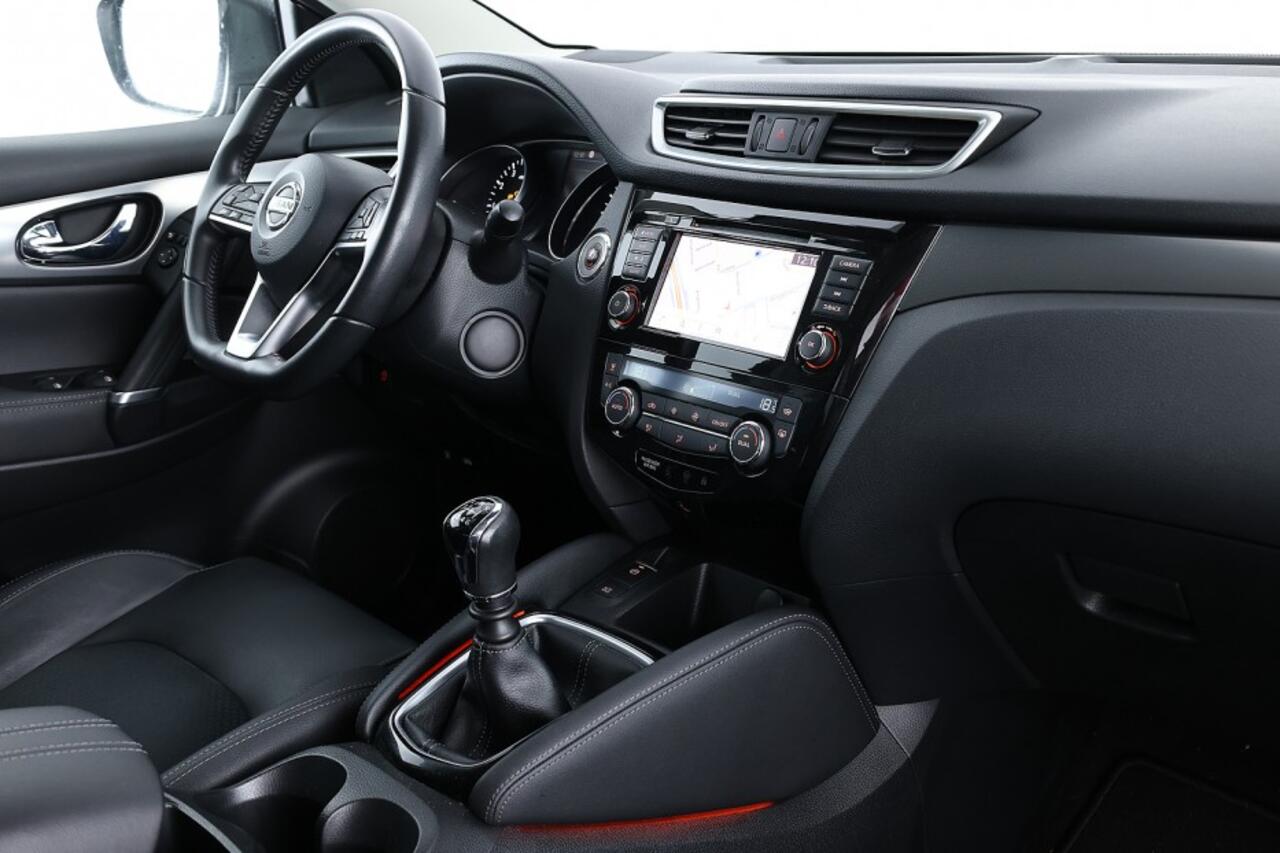 Nissan QASHQAI 1.3 DIG-T Tekna | Full LED | Half LEDER | Trekhaak
