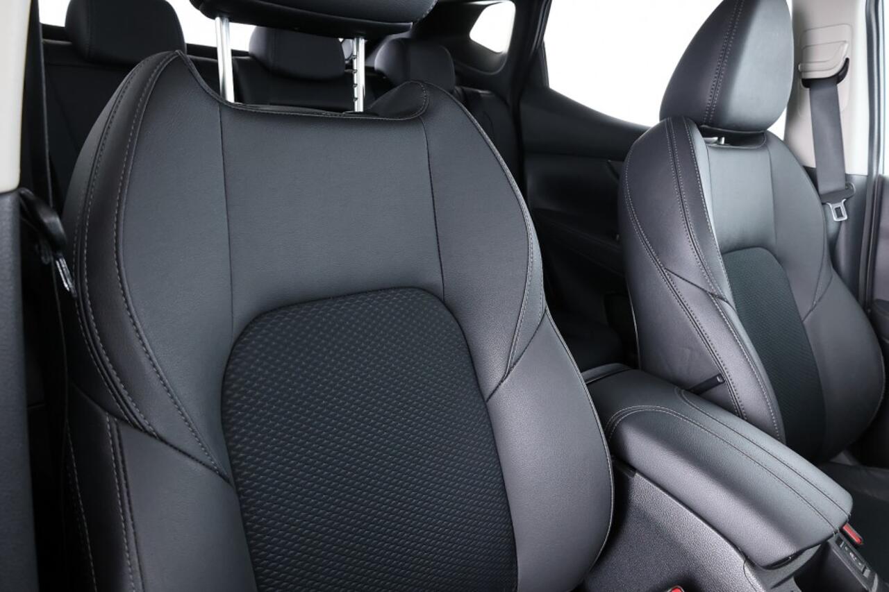 Nissan QASHQAI 1.3 DIG-T Tekna | Full LED | Half LEDER | Trekhaak