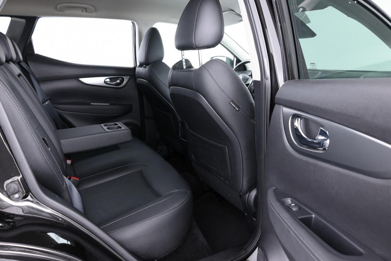Nissan QASHQAI 1.3 DIG-T Tekna | Full LED | Half LEDER | Trekhaak