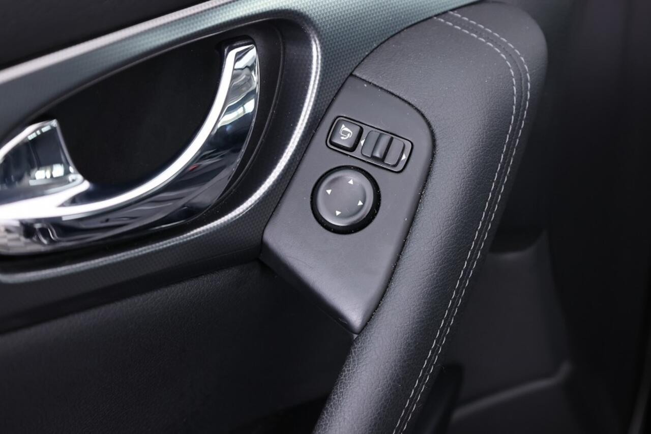 Nissan QASHQAI 1.3 DIG-T Tekna | Full LED | Half LEDER | Trekhaak