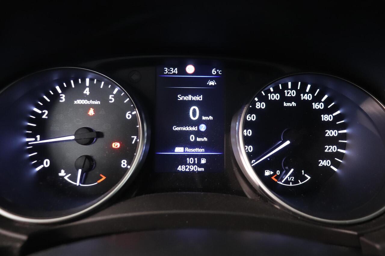 Nissan QASHQAI 1.3 DIG-T N-Connecta | Camera | Navigatie | Voorruitverwarming | Trekhaak | All season banden | AppleCarplay AndroidAuto |
