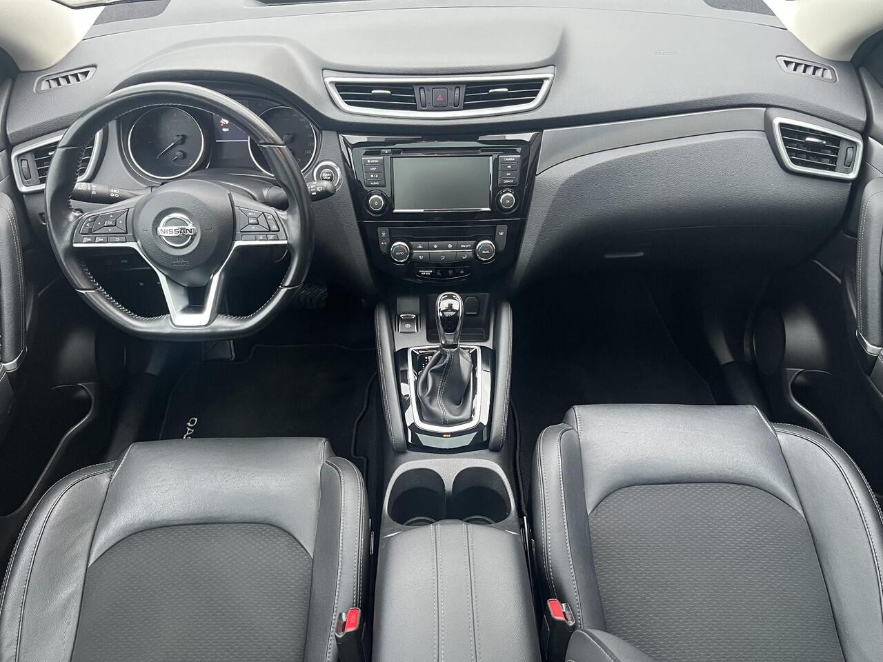 Nissan QASHQAI 1.3 DIG-T Tekna / Trekhaak (1500kg) / Stoelverwarming / Panoramadak / Cruise Control / Climate Control / Rondzichtcamera / Apple Carplay & Android Auto / Keyless Start + Entry /