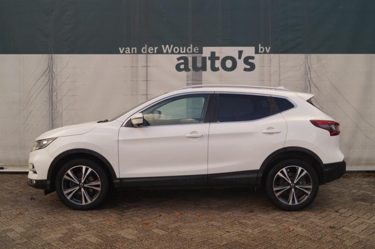 Nissan QASHQAI 1.3 DIG-T 140pk N-Connecta -PANO-ECC-CAM-TREKHAAK-