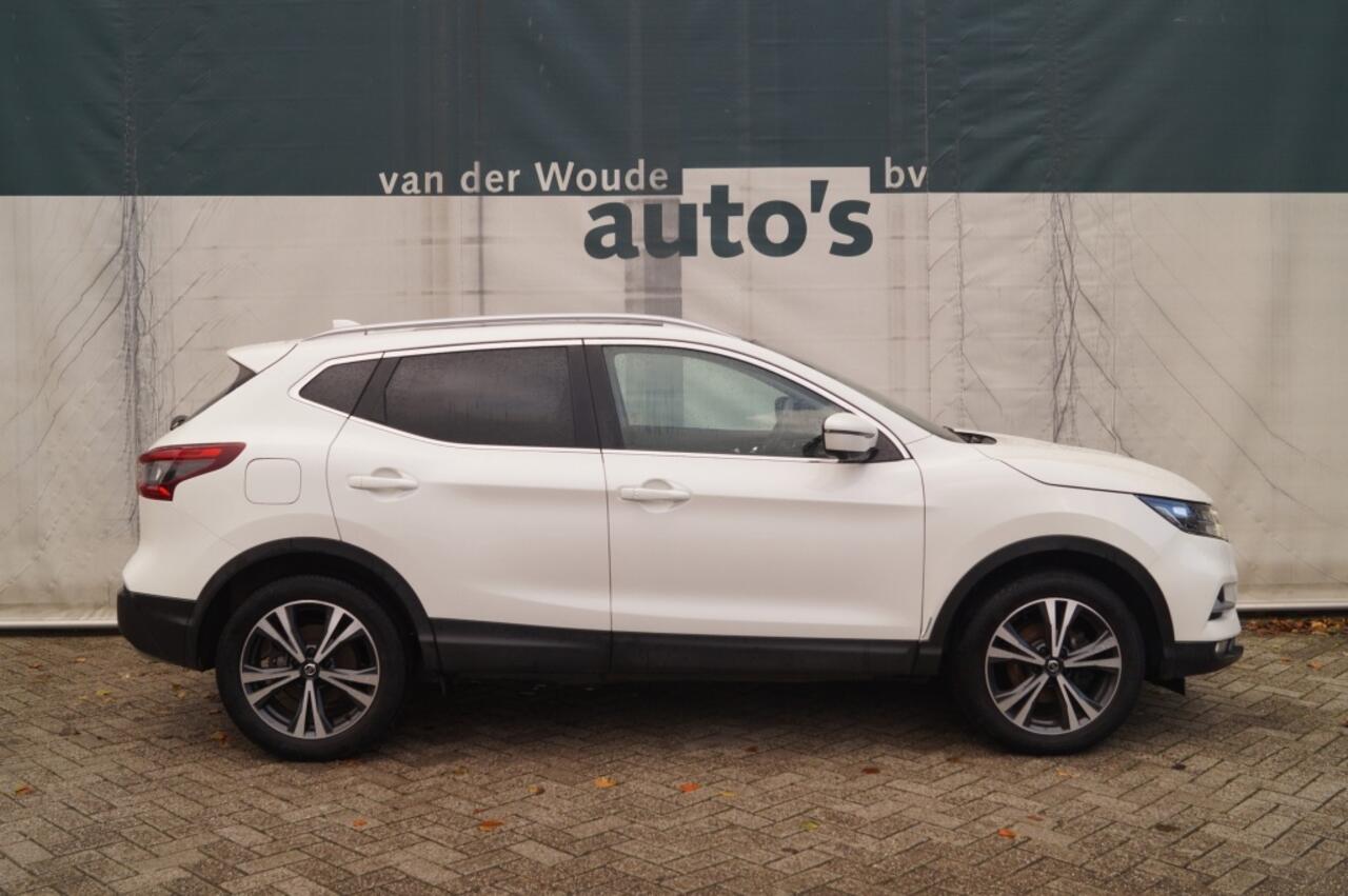 Nissan QASHQAI 1.3 DIG-T 140pk N-Connecta -PANO-ECC-CAM-TREKHAAK-