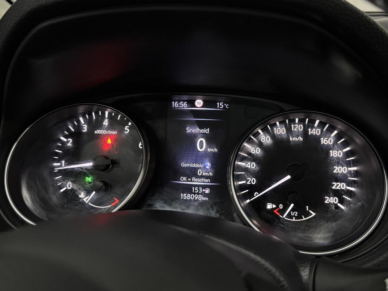 Nissan QASHQAI 1.2 N-Connecta KEY-LESS CAMERA'S PANODAK TREKHAAK