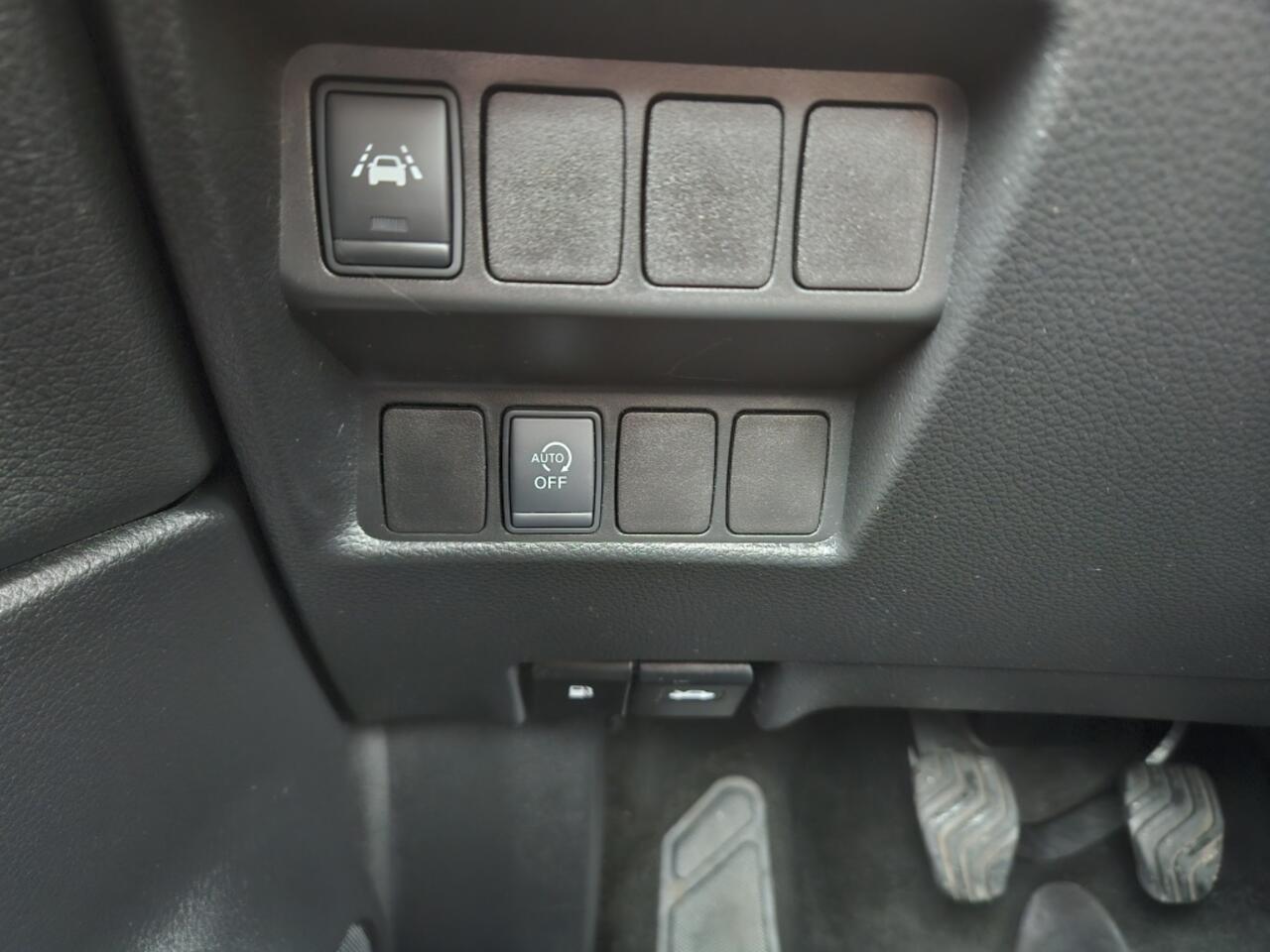 Nissan QASHQAI 1.2 Tekna + Panoramadak Half Leder Navigatie 19" Velgen