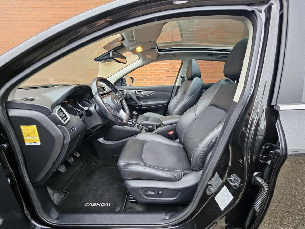 Nissan QASHQAI 1.2 Tekna + Panoramadak Half Leder Navigatie 19" Velgen