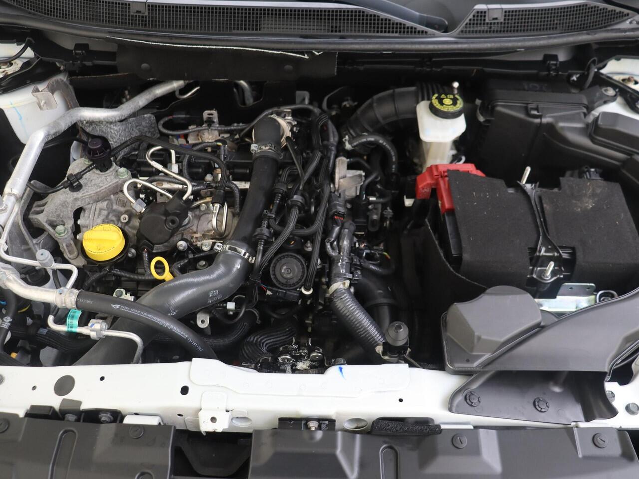 Nissan QASHQAI 1.3 DIG-T Tekna | Panorama dak | Stoelverwarming | 360 Camera | Trekhaak