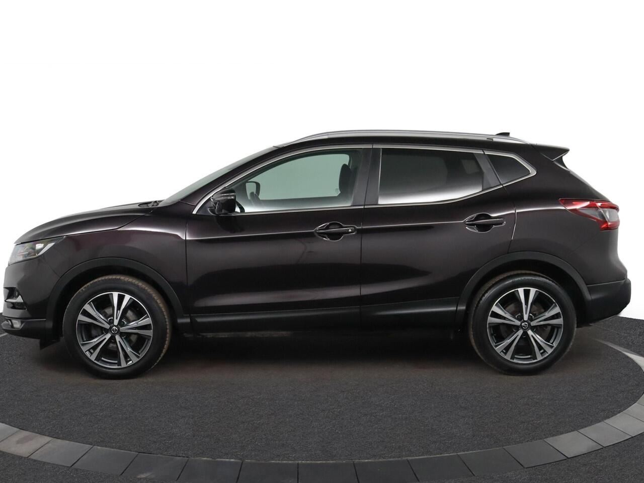 Nissan QASHQAI 1.3 DIG-T N-Connecta | Pano | Carplay | 360° camera | PDC | Cruise