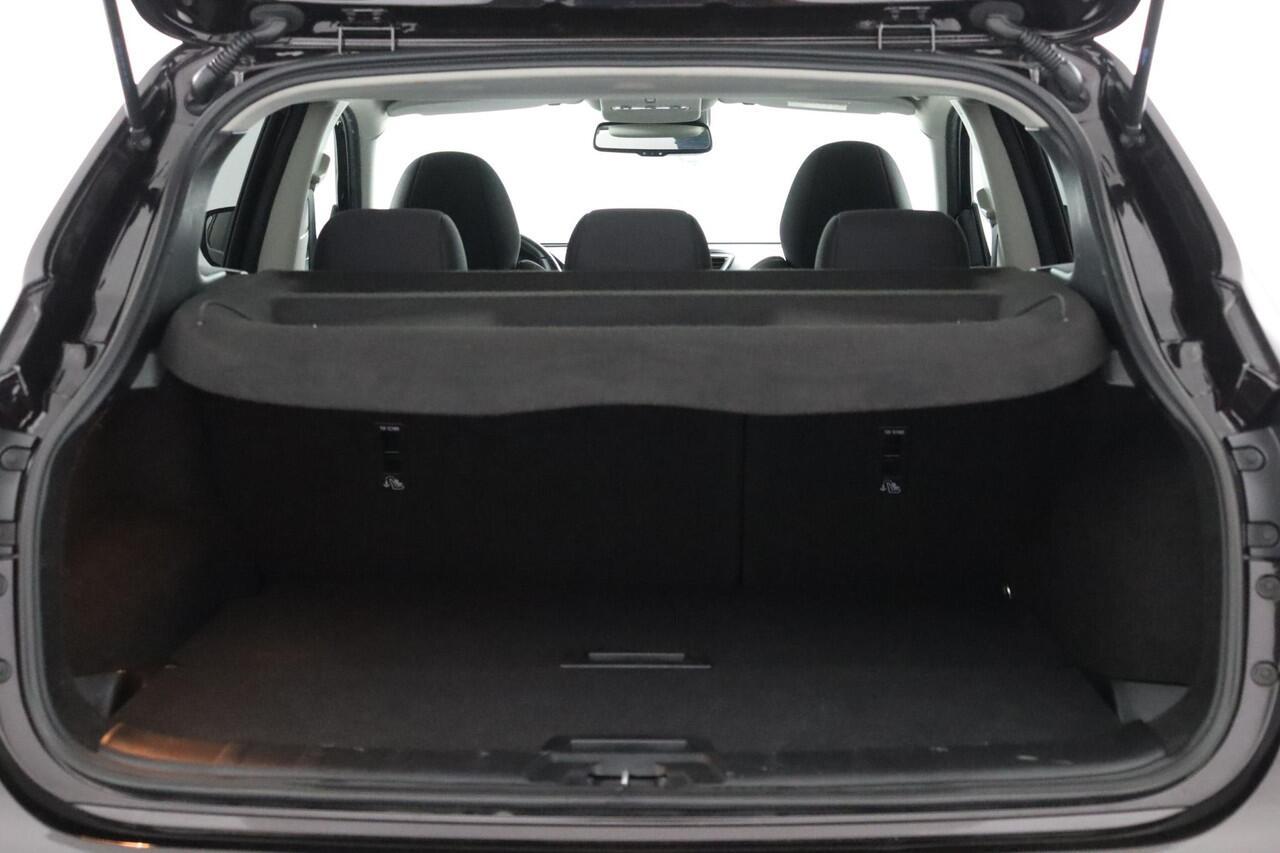 Nissan QASHQAI 1.3 DIG-T N-Connecta | Pano | Carplay | 360° camera | PDC | Cruise