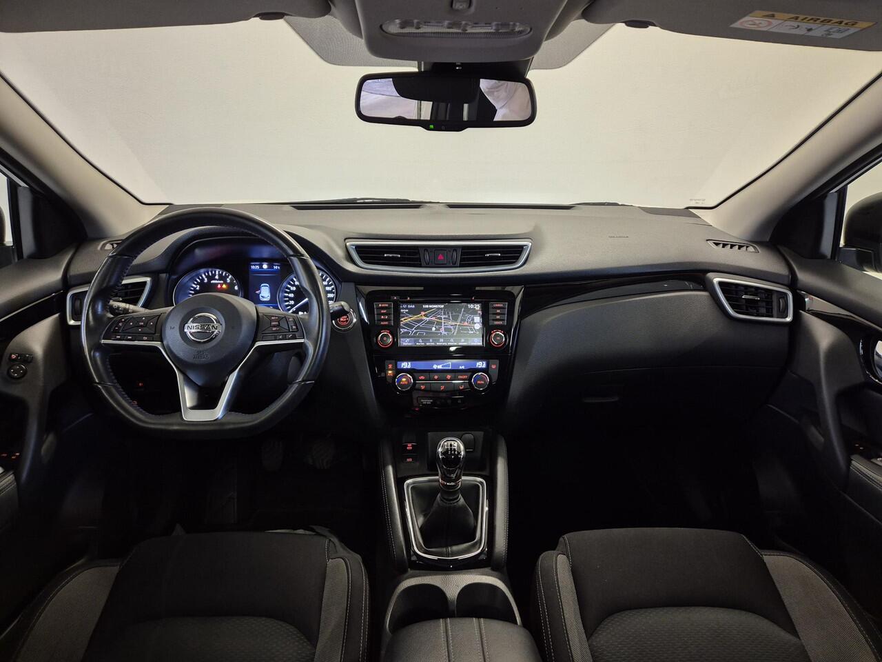 Nissan QASHQAI 1.3 DIG-T N-Connecta | Panoramadak | 360º Camera | Apple Carplay & Android Auto |