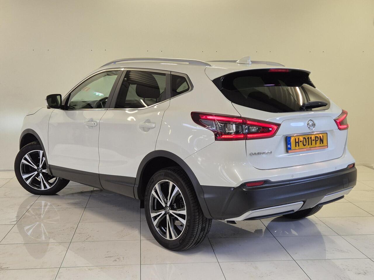 Nissan QASHQAI 1.3 DIG-T N-Connecta | Panoramadak | 360º Camera | Apple Carplay & Android Auto |