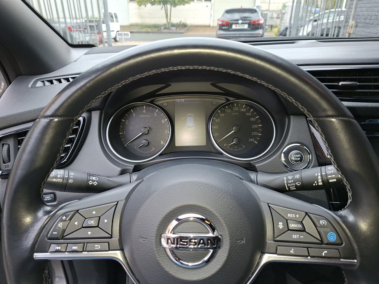 Nissan QASHQAI 1.3 DIG-T N-TEC AUTOMAAT RIJKLAAR