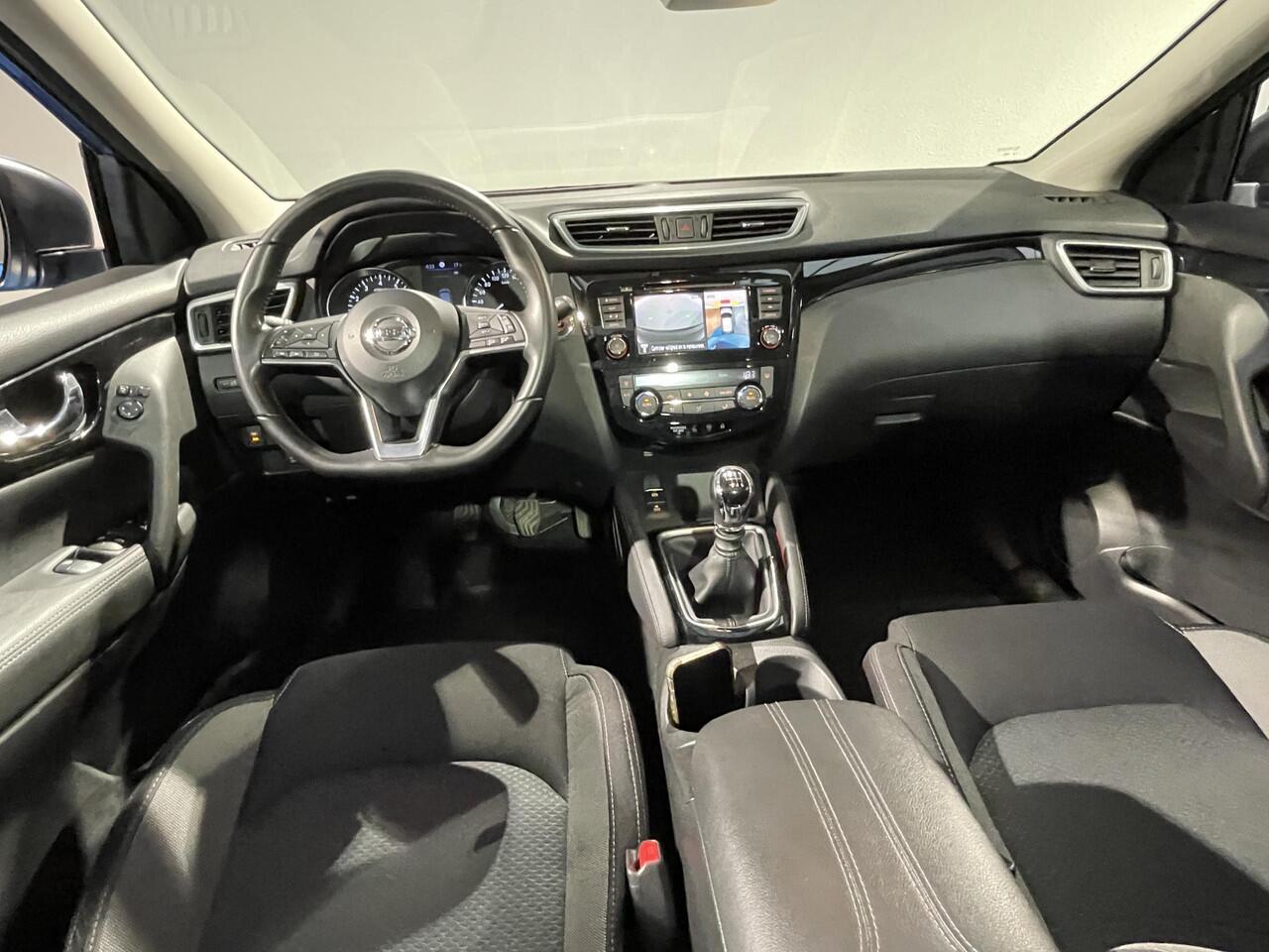 Nissan QASHQAI 1.3 DIG-T N-Connecta | Trekhaak | Climatie Controle | Navigatie | Camera