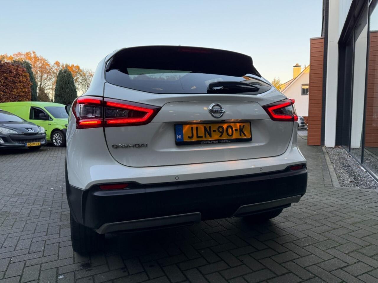 Nissan QASHQAI 1.3 DIG-T Tekna,LED,Pano,Keyless,Carplay,Cam 360,Half Leer,Adapt Cruise,