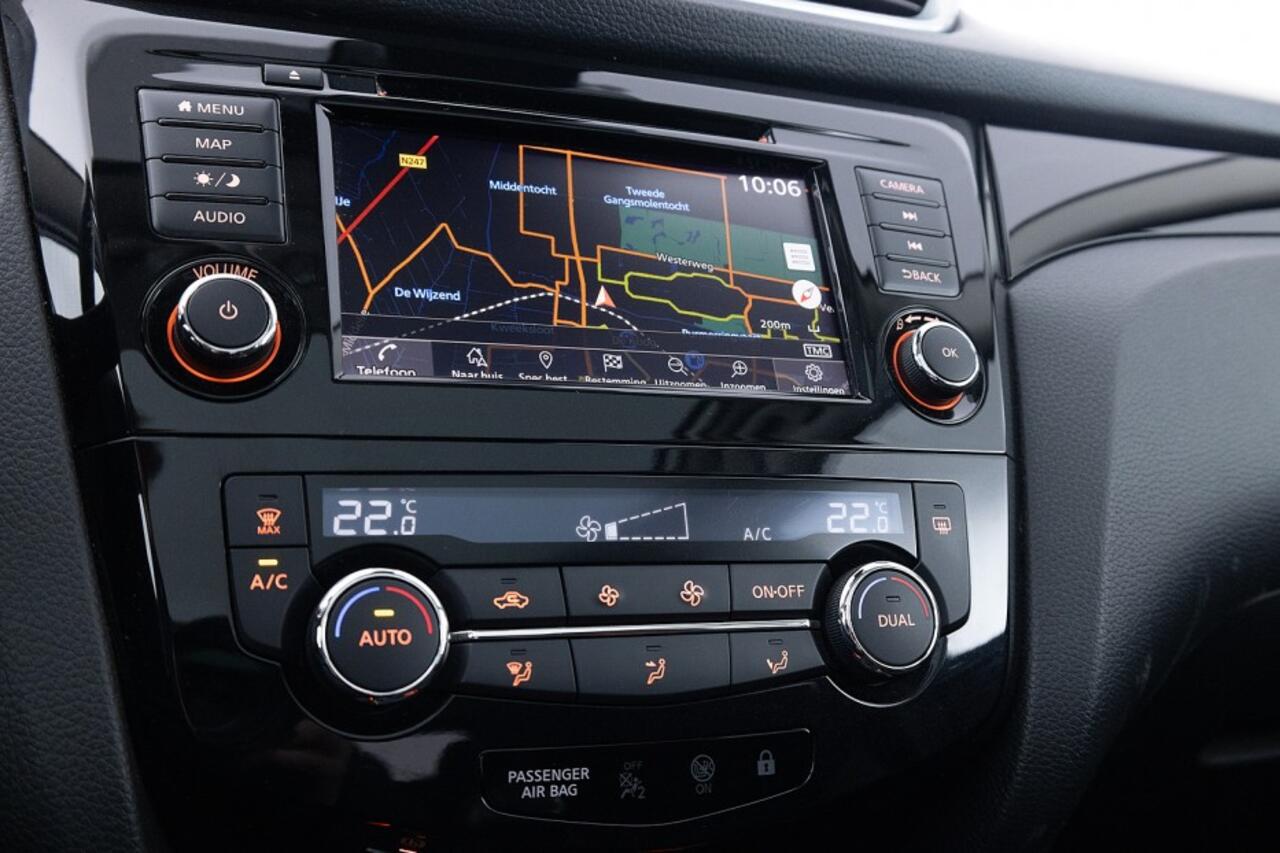 Nissan QASHQAI 1.3 DIG-T N-Connecta | PANORAMADAK | KEYLESS | 360 Camera ? 1e Eigenaar