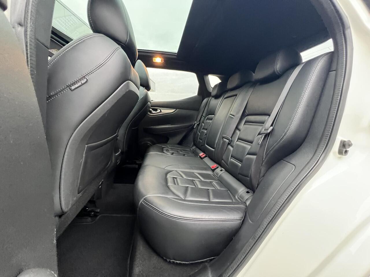 Nissan QASHQAI 1.3 DIG-T Tekna + | Panoramadak | Carplay/Android | Lederen Bekleding | Bose