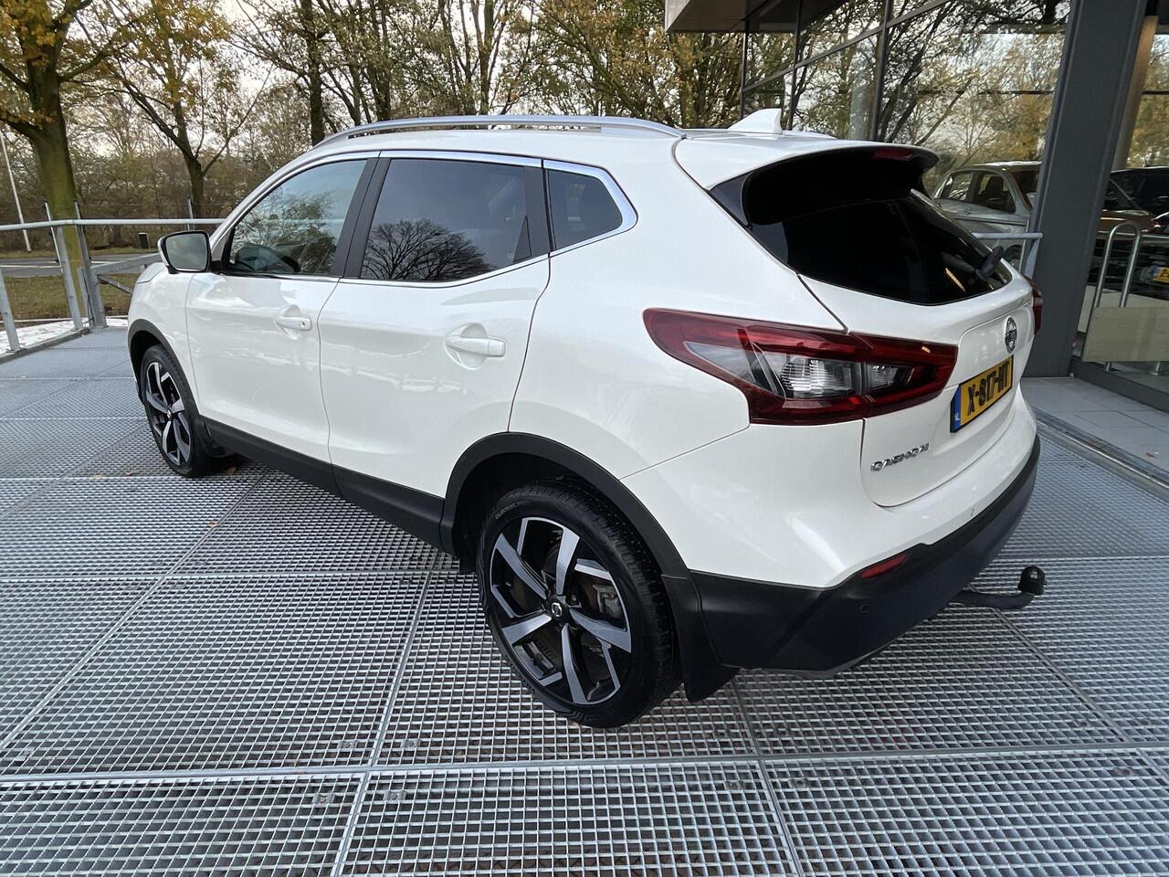 Nissan QASHQAI 1.3 DIG-T Tekna Automaat | Trekhaak | Navigatie | Panoramadak |