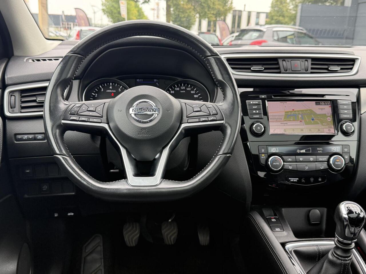 Nissan QASHQAI 1.3 DIG-T Tekna + 2e Eigenaar,Pano,Navi,Camera,Trekhaak,Stoelverwarming,Clima,Cruise,Pdc V+A,Keyless,Halfleder,Dealer Onderhouden,Apk tot 03-2028