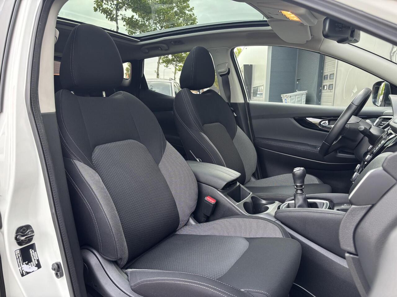 Nissan QASHQAI 1.3 DIG-T N-Connecta Design Pack | Trekhaak | Panoramadak | Apple Carplay/Android Auto | 360° Camera | Keyless Entry | Navigatie | DAB