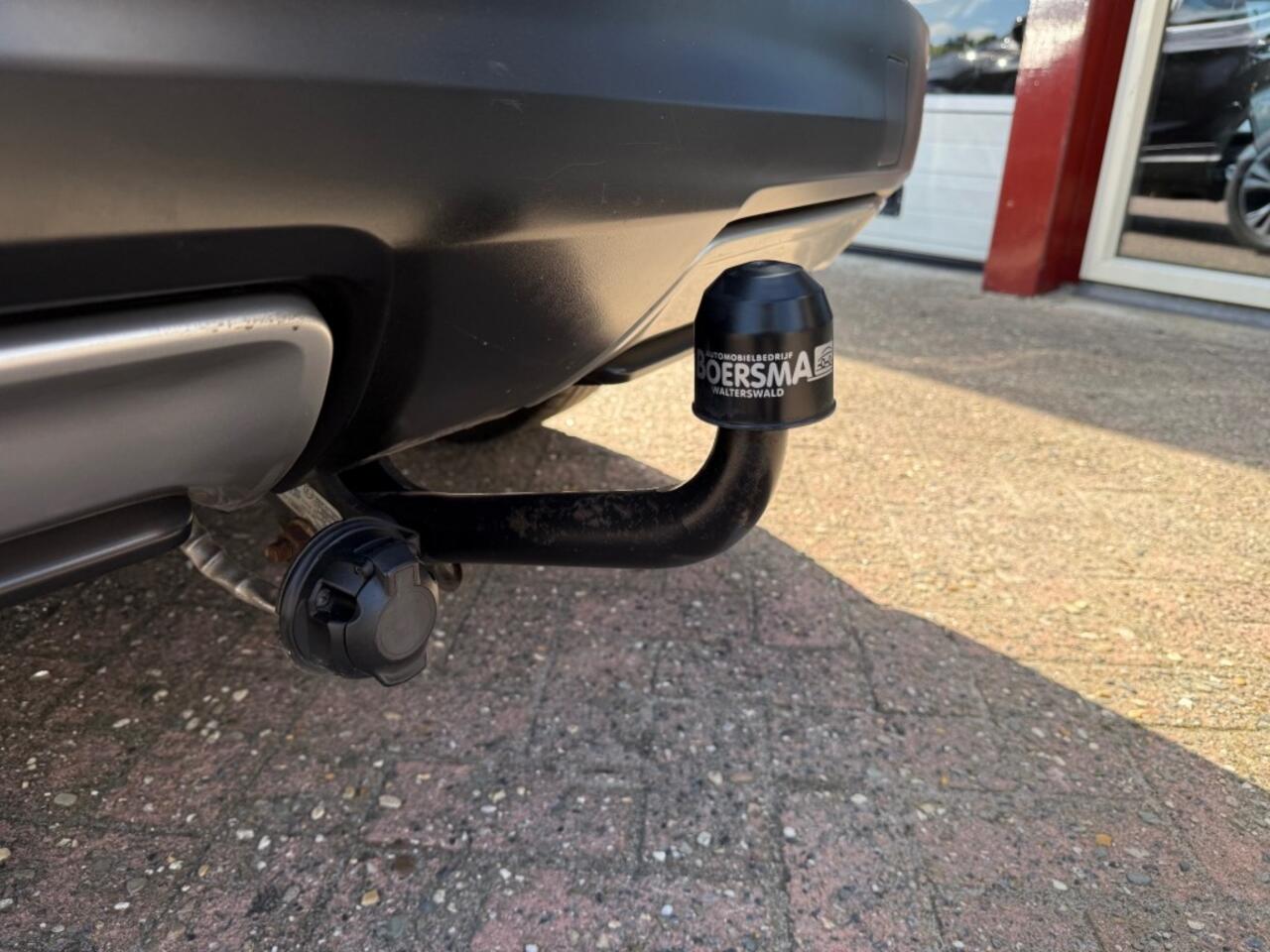 Nissan QASHQAI 1.3 DIG-T 140 PK N-CONNECTA CAMERA/TREKHAAK/NAVIGATIE/CRUISE CONTROL