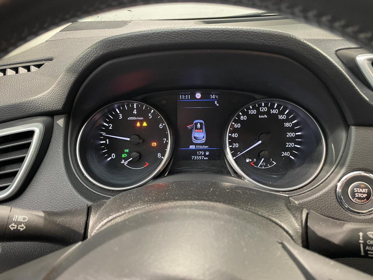 Nissan QASHQAI 1.3 DIG-T Tekna | Trekhaak | Navigatie | Panoramadak | Stoelverwarming |