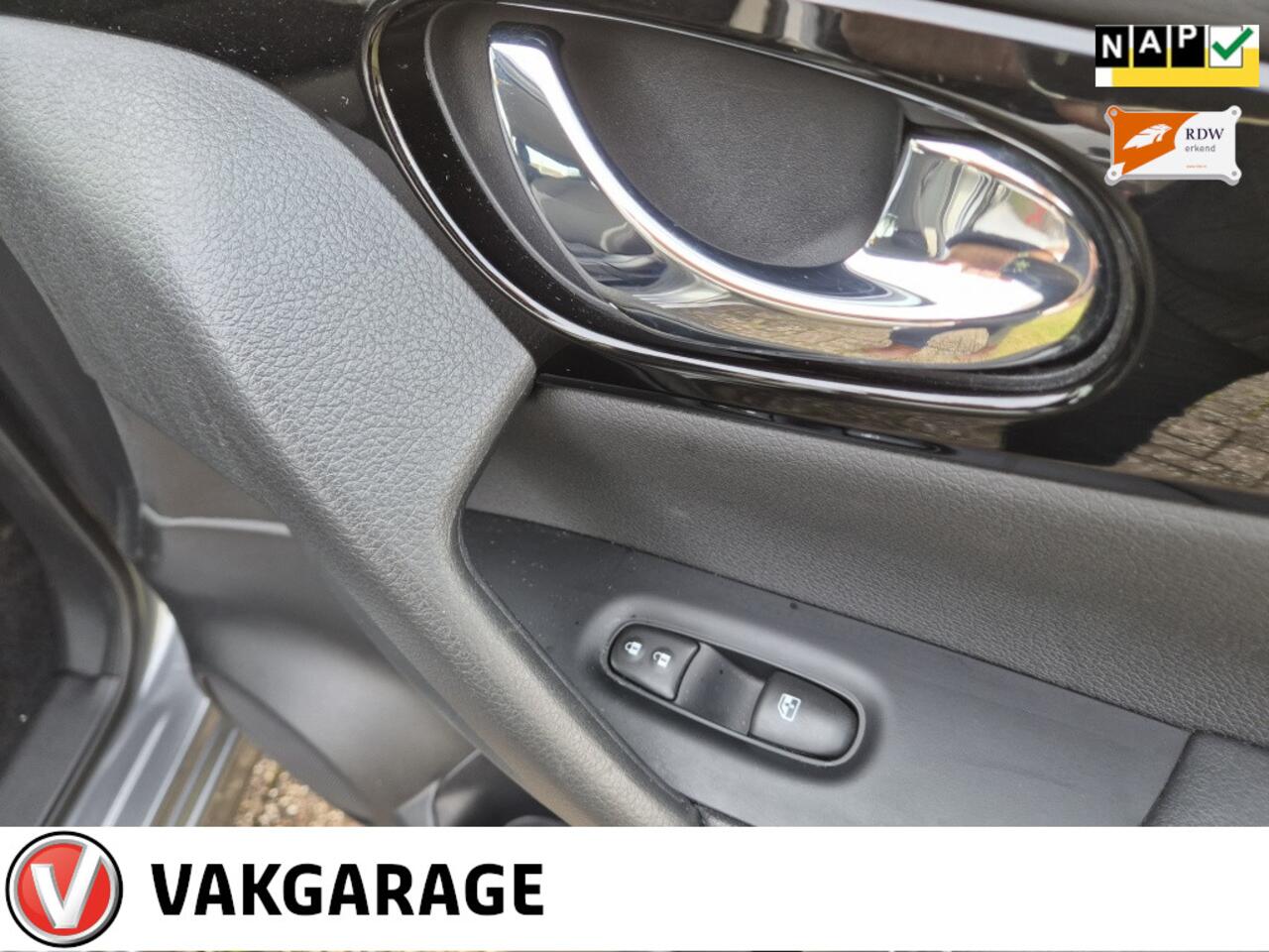 Nissan QASHQAI 1.3 MPV, trekhaak, LM-velgen