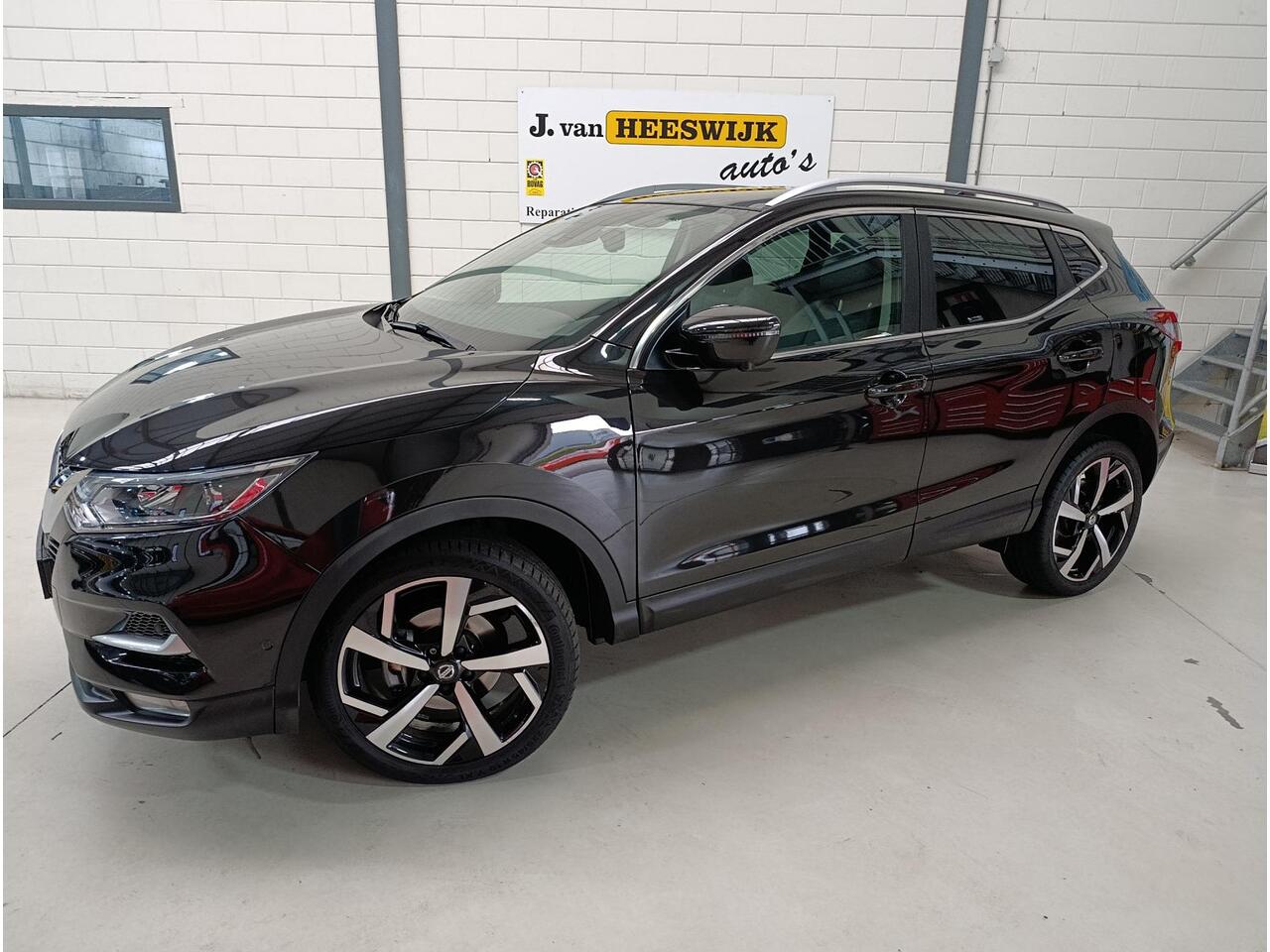Nissan QASHQAI 1.3 DIG-T Tekna Pano dak| Automaat | 360 Camera | stoelverwarming | parkeer sensoren
