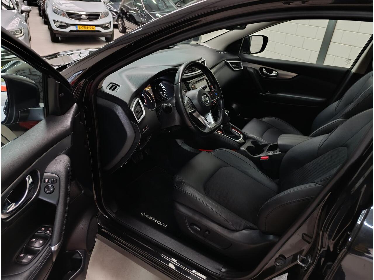 Nissan QASHQAI 1.3 DIG-T Tekna Pano dak| Automaat | 360 Camera | stoelverwarming | parkeer sensoren
