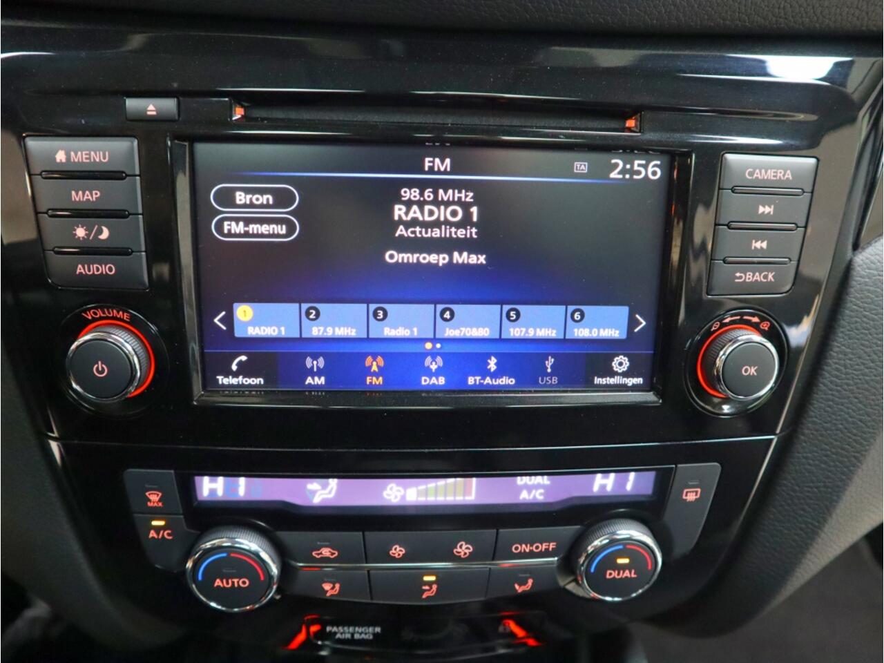 Nissan QASHQAI 1.3 DIG-T Design Ed | trekh | cam | navi | pano | clima | bkje