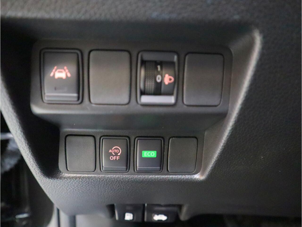 Nissan QASHQAI 1.3 DIG-T Design Ed | trekh | cam | navi | pano | clima | bkje