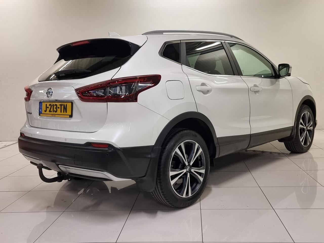 Nissan QASHQAI 1.3 DIG-T N-Connecta | Trekhaak | Navigatie | Stoelverwarming |