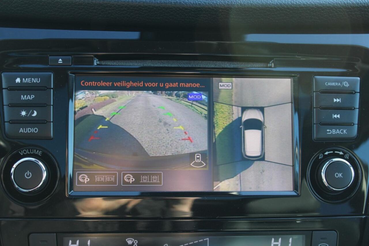 Nissan QASHQAI 1.3 DIG-T 140pk Tekna ECC/leer/navi/camera/ACC/pano/trekhaak