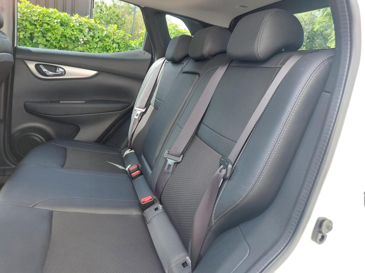 Nissan QASHQAI 1.3 DIG-T Bus. Ed.