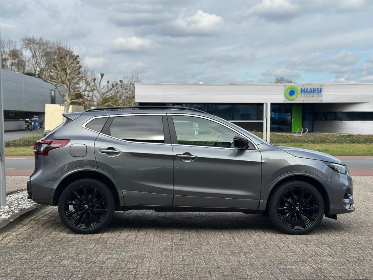 Nissan QASHQAI 1.3 DIG-T N-Tec '' Keyless Entry en Start - Pano - Allseasonbanden ''
