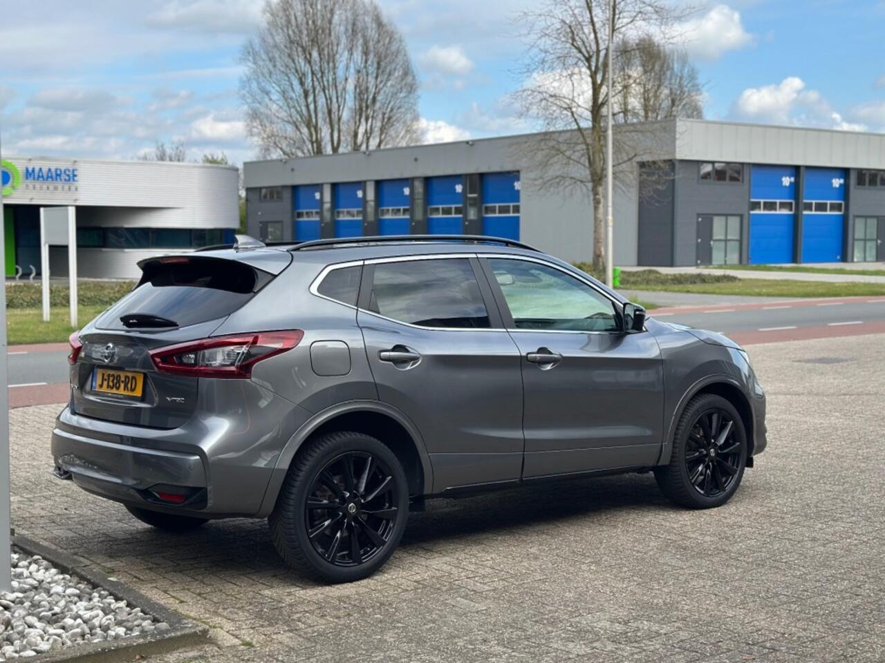 Nissan QASHQAI 1.3 DIG-T N-Tec '' Keyless Entry en Start - Pano - Allseasonbanden ''