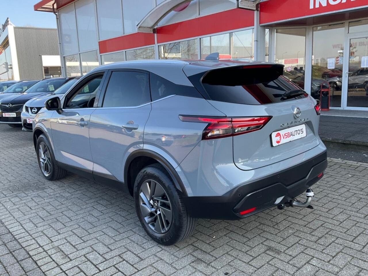 Nissan QASHQAI 1.3 MHEV AUT. 158PK LED PANO-DAK TREKHAAK CAMERA CARPLAY