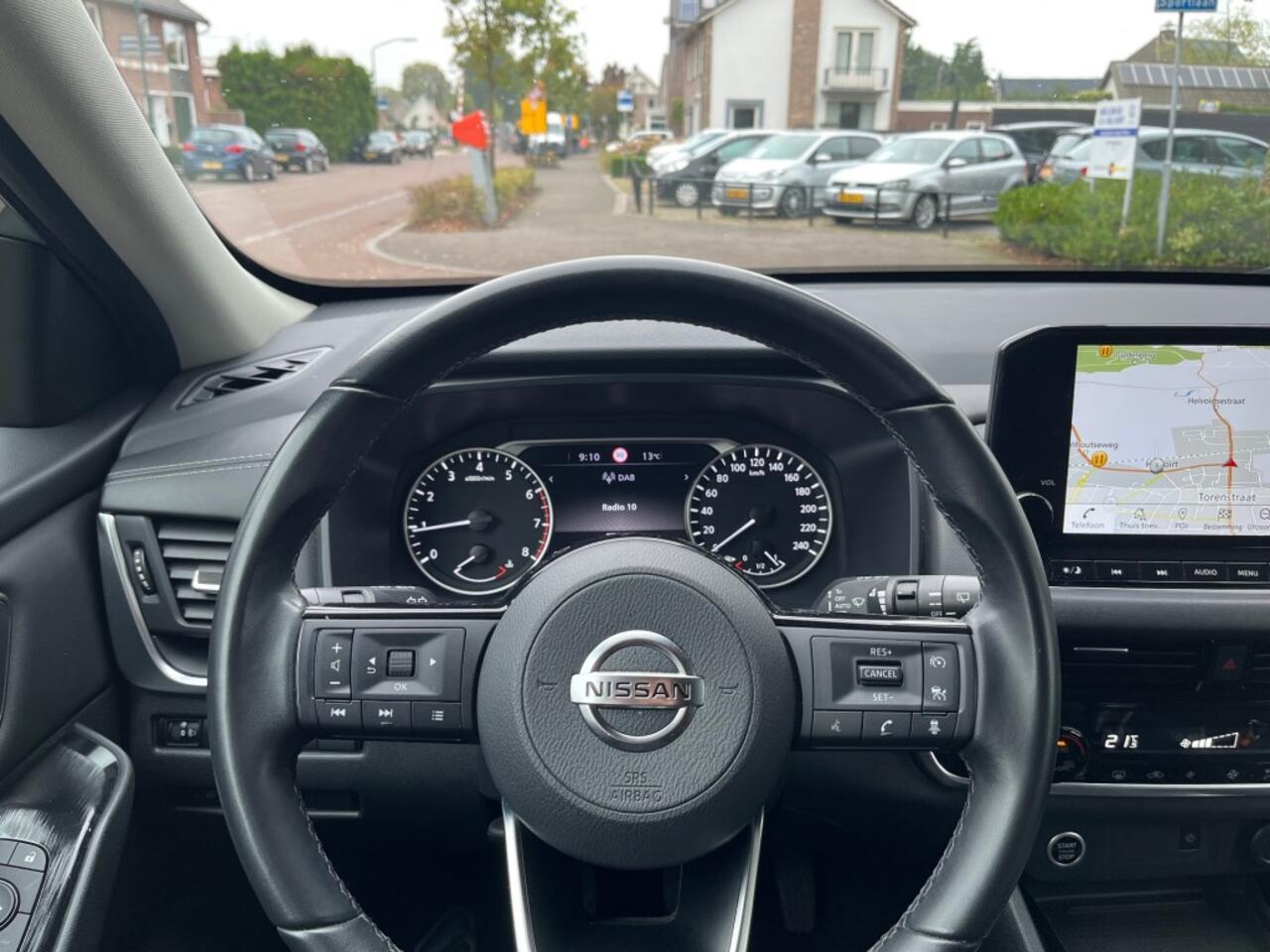 Nissan QASHQAI 1.3 MHEV ACENTA / NAVI / CARPLAY / CAMERA 360 / AIRCO-ECC / PDC