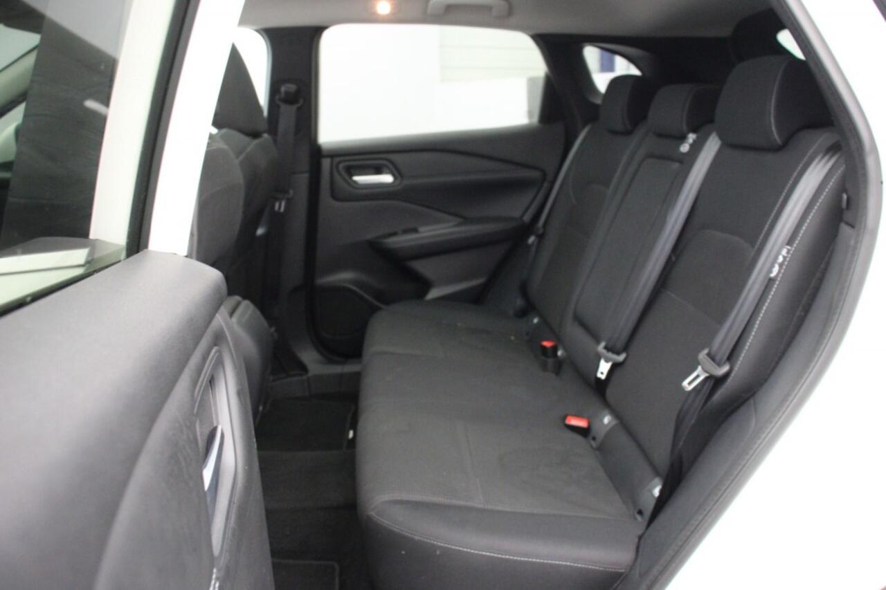 Nissan QASHQAI 1.3 MHEV Accenta - Panorama, Carplay, Navi, Camera - Nieuw Model 2022