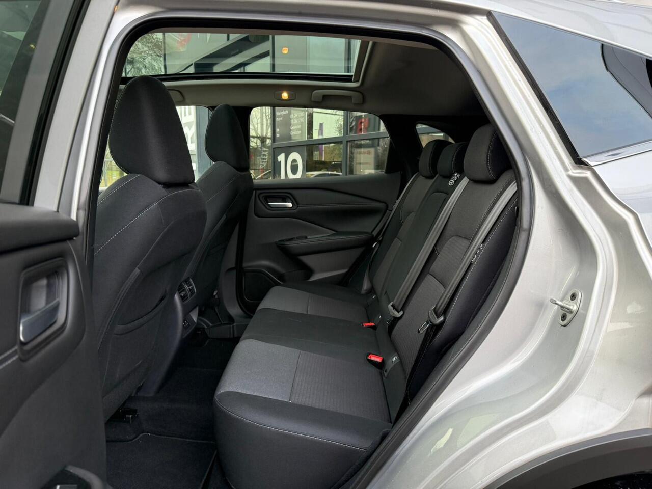 Nissan QASHQAI 1.3 MHEV Premiere Edition *Trekhaak & ACC*