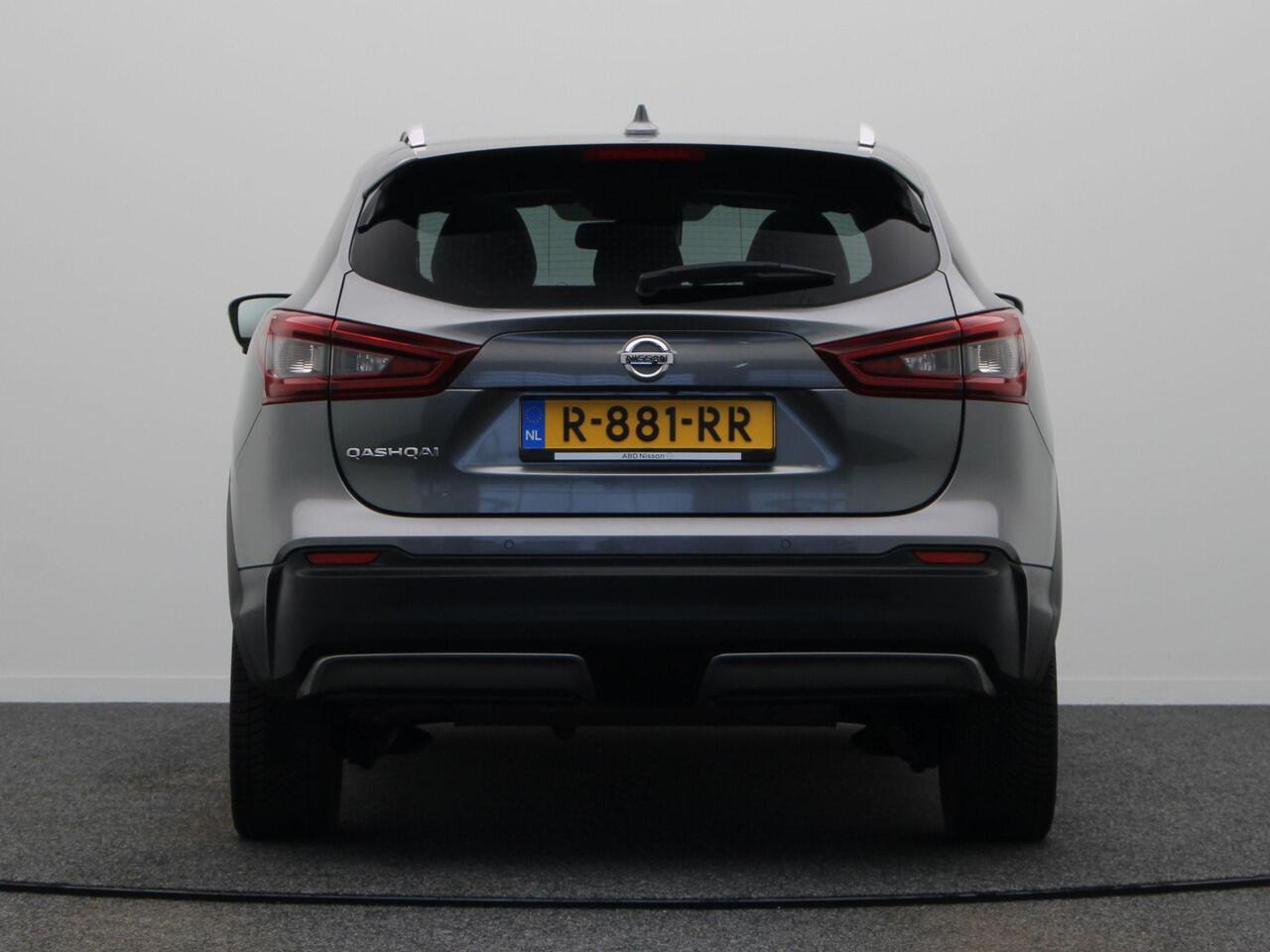 Nissan QASHQAI 1.3 DIG-T Design Edition | Rondom Zicht Camera | 19 Inch Velgen | Stoelverwarming | Elektrische Stoelen |