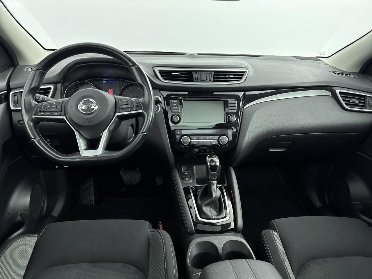 Nissan QASHQAI 1.3 DIG-T Design Edition 160PK | Automaat | Trekhaak | Navigatie | Panoramadak | 360 Graden Camera