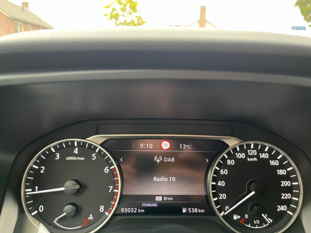 Nissan QASHQAI 1.3 MHEV ACENTA / NAVI / CARPLAY / CAMERA 360 / AIRCO-ECC / PDC