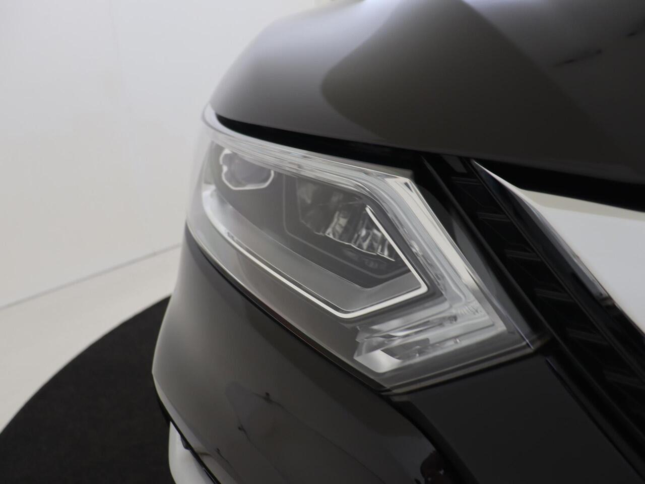 Nissan QASHQAI 1.3 DIG-T Premium Edition Premium lederen bekleding Lage kilometerstand