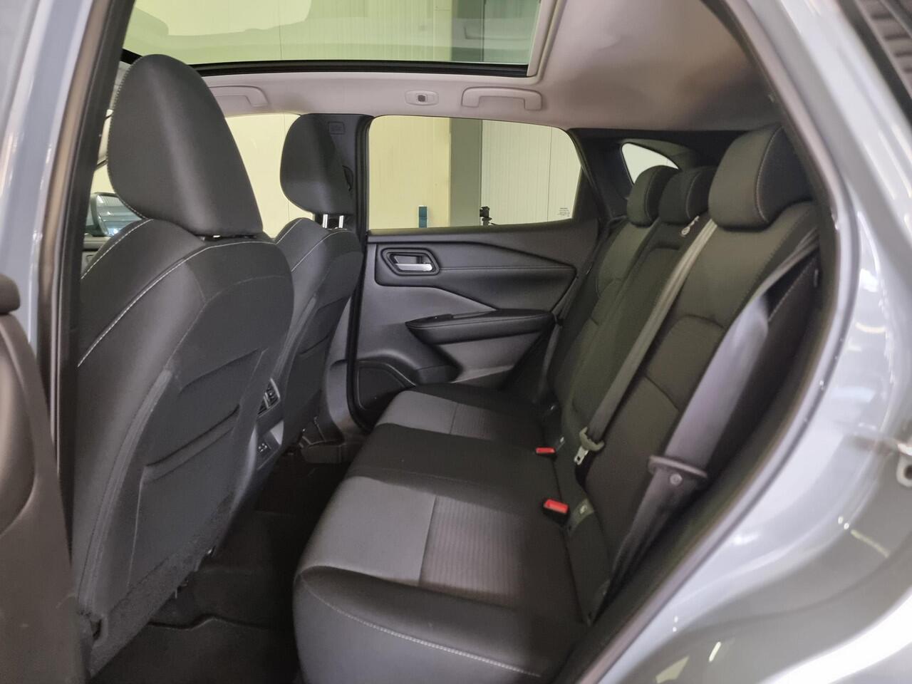 Nissan QASHQAI 1.3 MHEV N-Connecta | Trekhaak | Panoramadak | Elektrische Achterklep |
