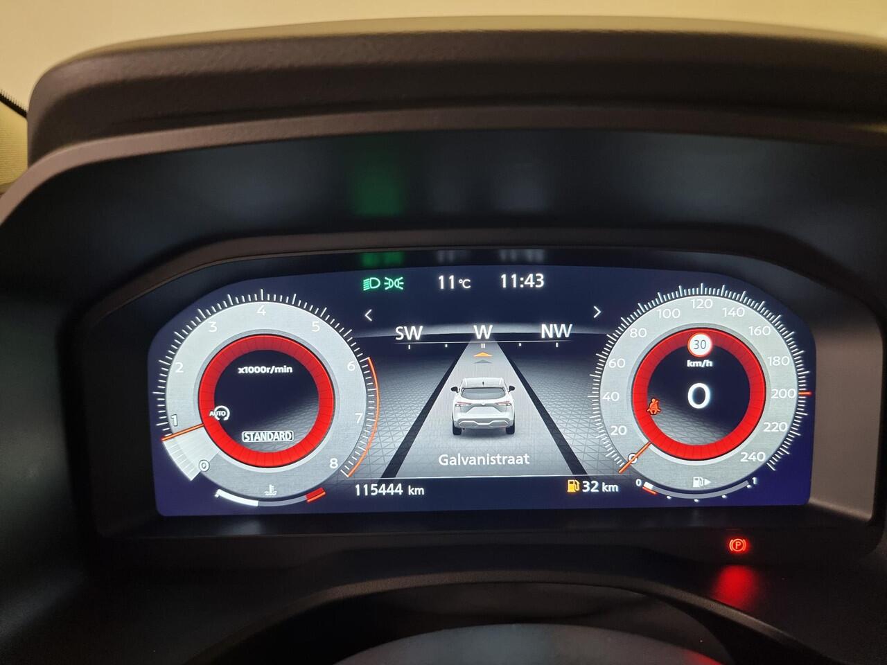 Nissan QASHQAI 1.3 MHEV N-Connecta | Trekhaak | Panoramadak | Elektrische Achterklep |