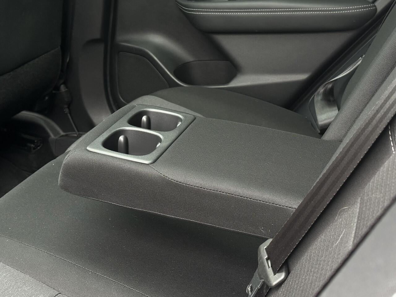 Nissan QASHQAI 1.3 MHEV 140pk Premiere Edition | Panoramadak | Trekhaak | Dodehoek Detectie | Apple Carplay/Android Auto | Cruise Control Adaptief | Lichtmetalen velgen 18inch