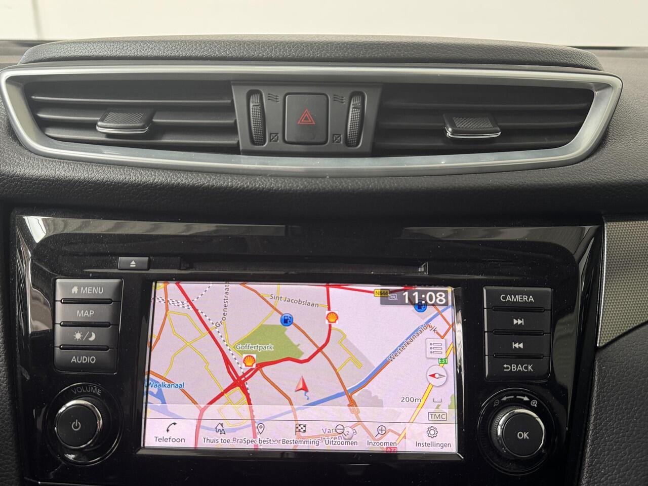 Nissan QASHQAI 1.3 DIG-T Premium Edition | Trekhaak | Leder | Stoelverwarming | 360° Camera |