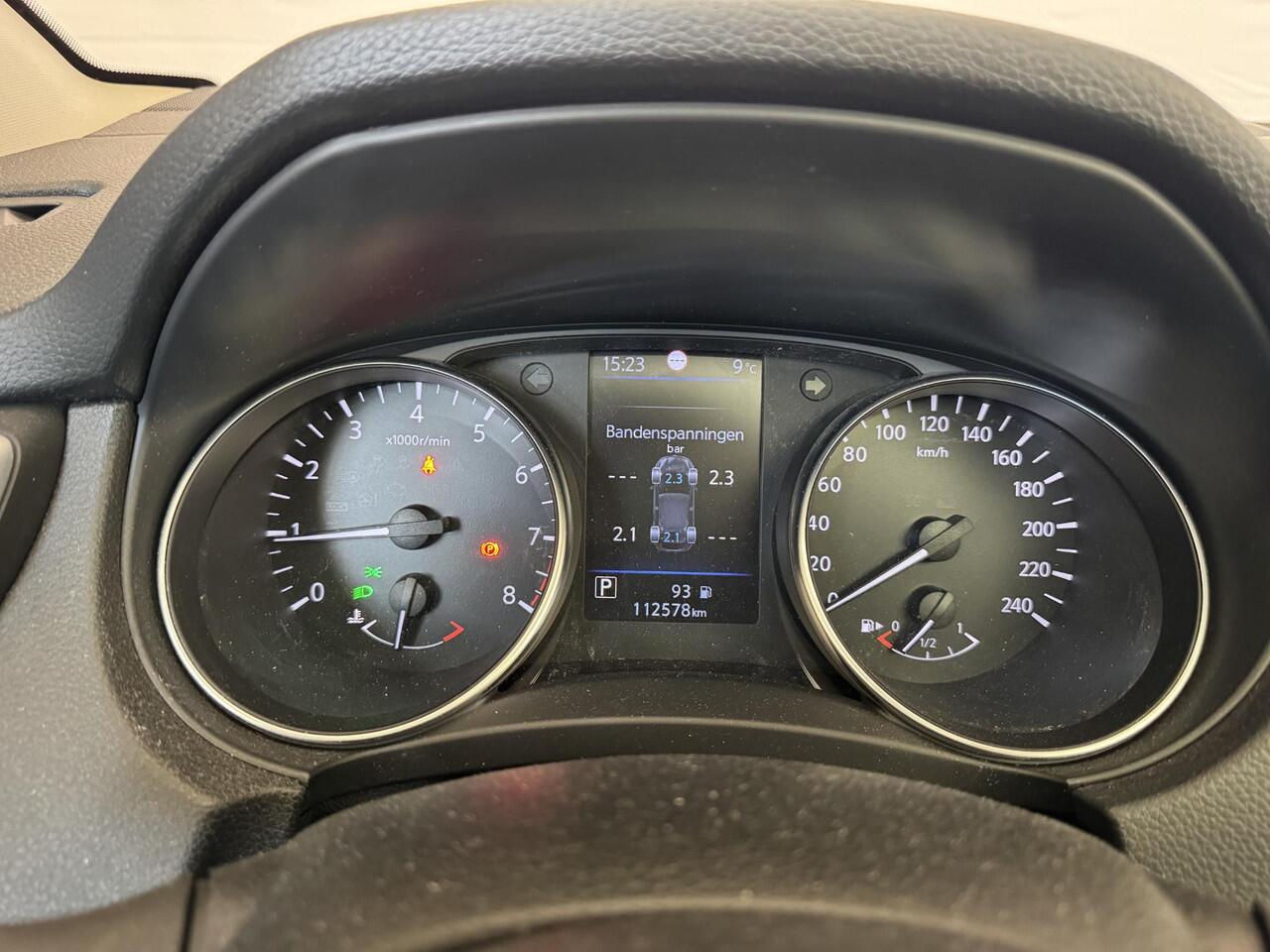 Nissan QASHQAI 1.3 DIG-T Design Edition | Dealer Onderhouden | Panoramadak | Trekhaak | All Season Banden |