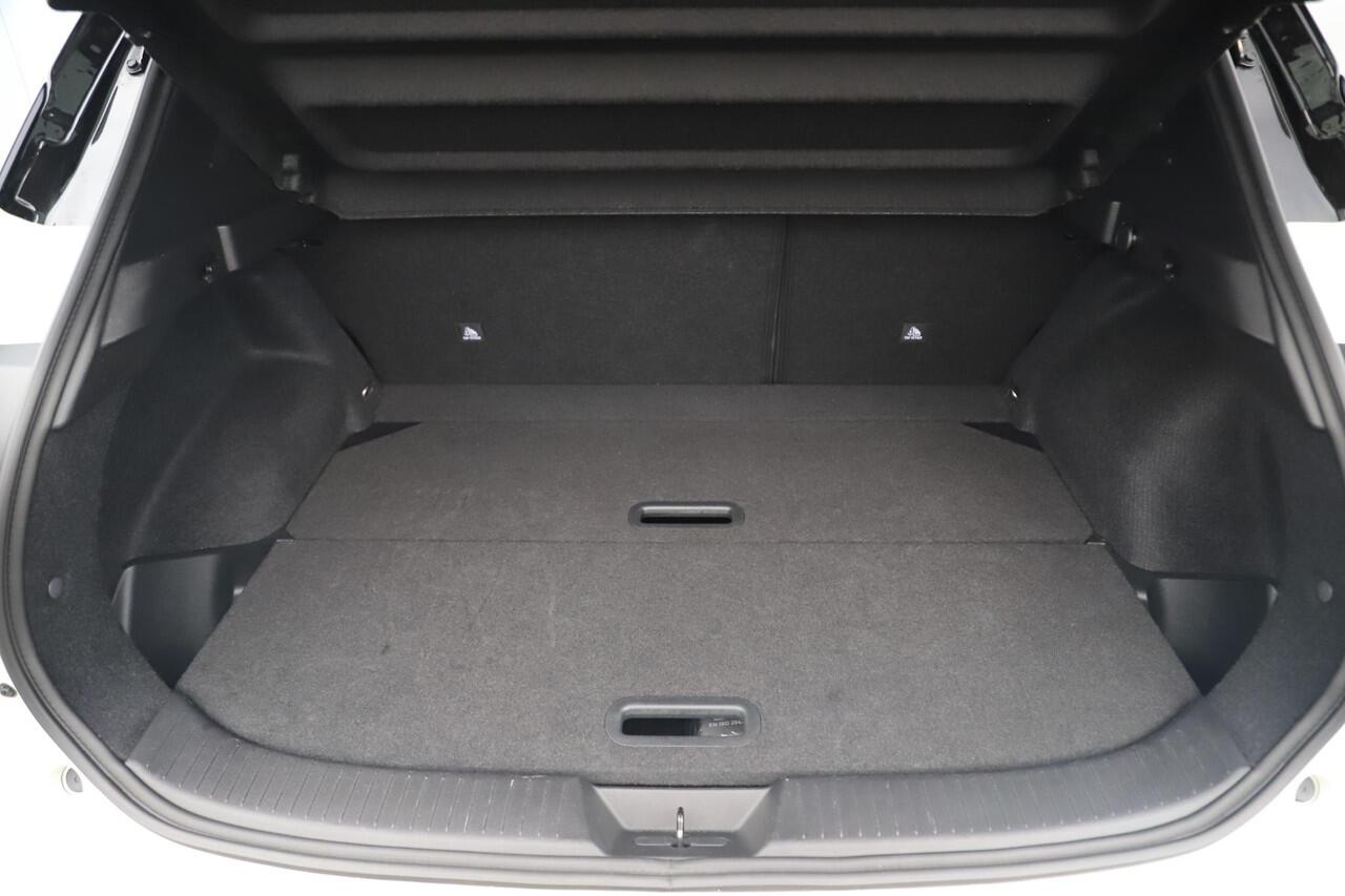 Nissan QASHQAI 1.3 MHEV Xtronic N-Style Automaat Two Tone Parelmoer Wit Keyless 19 inch LMV Navigatie Carplay Android 360 Camera Adaptive Cruise